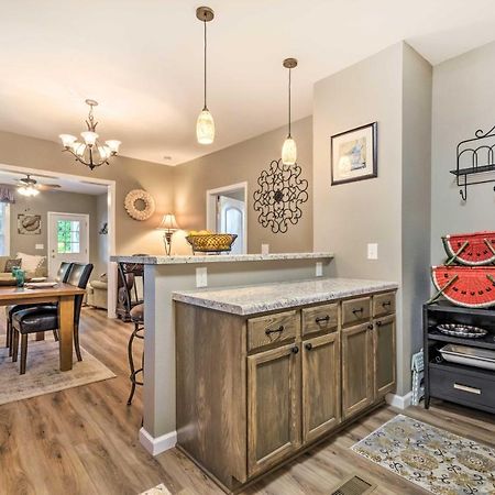 Remodeled Downtown Hot Springs Home With Porch Dış mekan fotoğraf