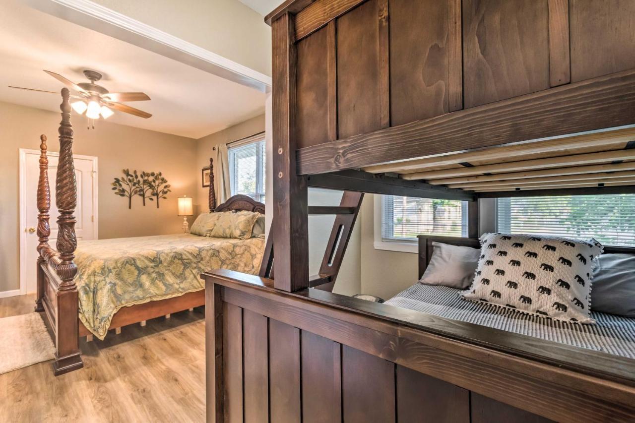 Remodeled Downtown Hot Springs Home With Porch Dış mekan fotoğraf
